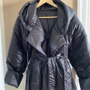 HOODED SLEEPING BAG CAR COAT